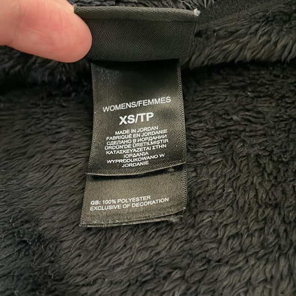 Women’s North Face Osito jacket - Picture 3 of 4